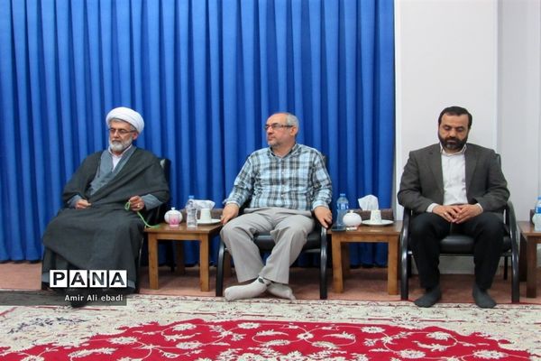 دیدار رئیس دفتر نظارت و بازرسی انتخابات با نماینده ولی فقیه