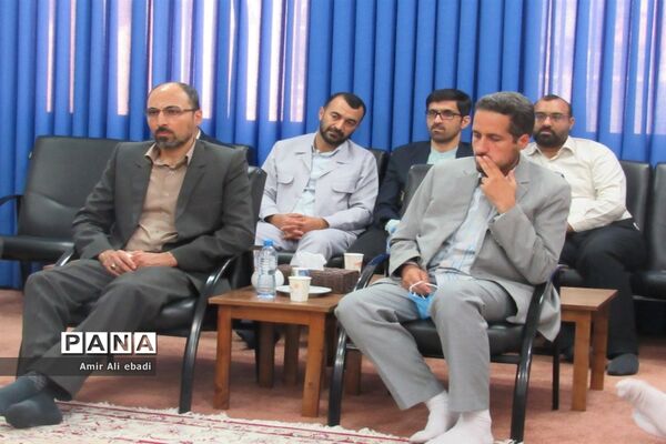 دیدار رئیس دفتر نظارت و بازرسی انتخابات با نماینده ولی فقیه