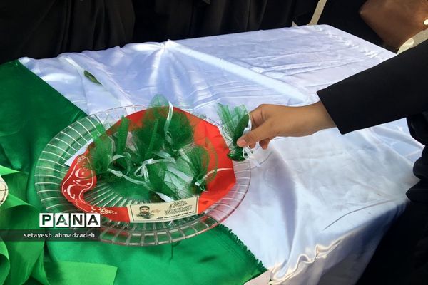 موکب مجلس دانش‌آموزی دختران شهرستان گلوگاه در شب عید غدیر