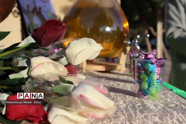 پویش هر مدرسه یک موکب تبلیغ غدیر در آباده