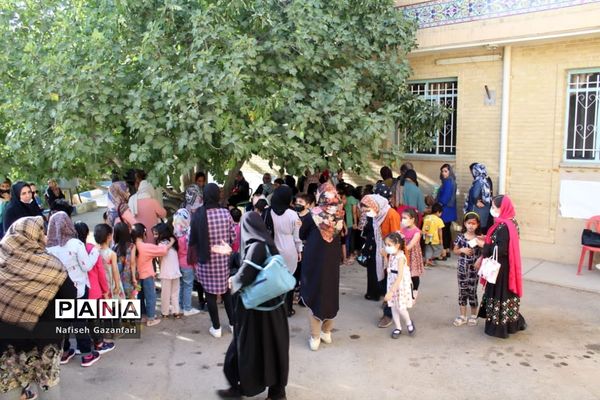 برگزاری جشنواره رنگ‌ها و آب‌ها ویژه کودکان در شیراز