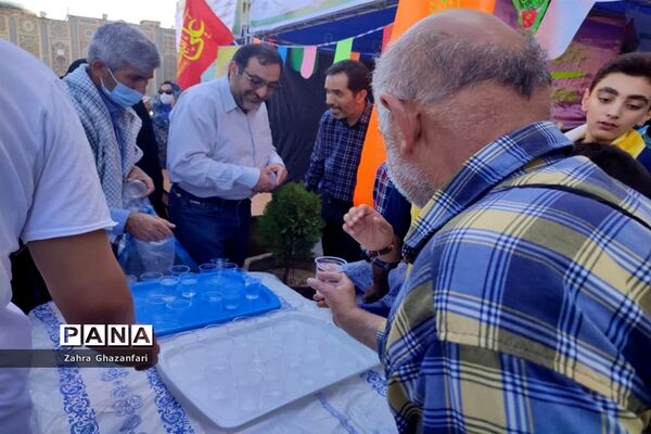 موکب فداییان ولایت سازمان دانش‌آموزی استان  فارس در روز عید غدیر خم