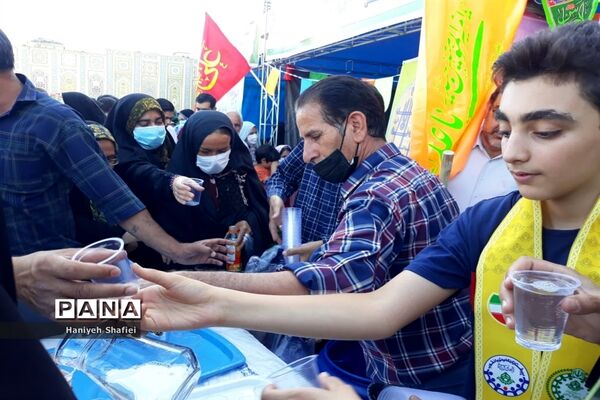 موکب فداییان ولایت سازمان دانش‌آموزی استان  فارس در روز عید غدیر خم
