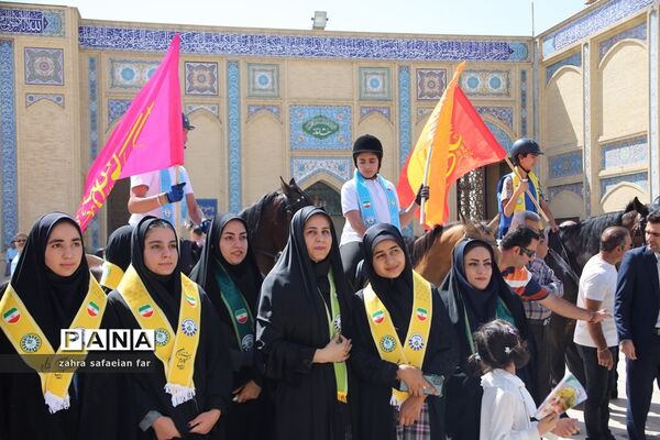 برپایی ۴ موکب توسط دانش‌آموزان پیشتاز سازمان دانش‌آموزی فارس در روز عید غدیر در حرم شاهچراغ (ع)