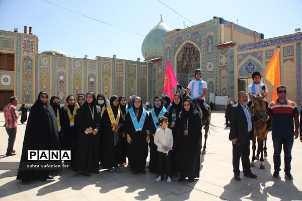 برپایی ۴ موکب توسط دانش‌آموزان پیشتاز سازمان دانش‌آموزی فارس در روز عید غدیر در حرم شاهچراغ (ع)