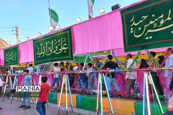 حضور پر شور مردم مشهد در جشن‌های عید غدیر