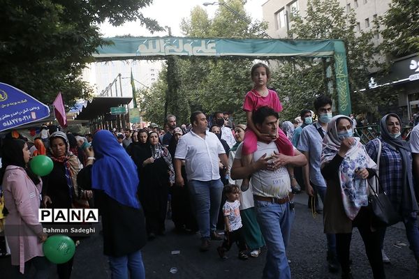 مهمونی ۱۰ کیلومتری به مناسبت عید سعید غدیرخم