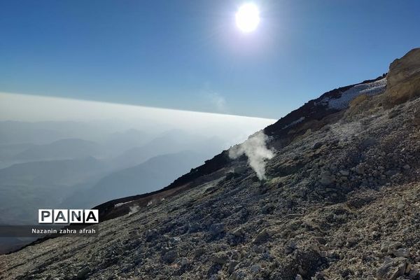 طبیعت زیبای قله دماوند