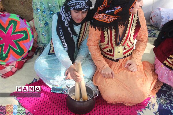 آشپزی دختران عشایر در جشنواره غذا
