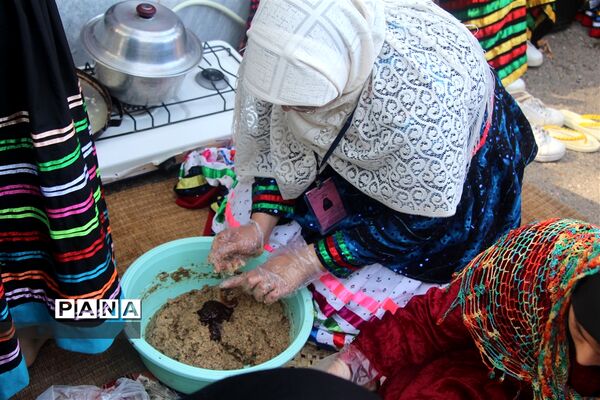 آشپزی دختران عشایر در جشنواره غذا