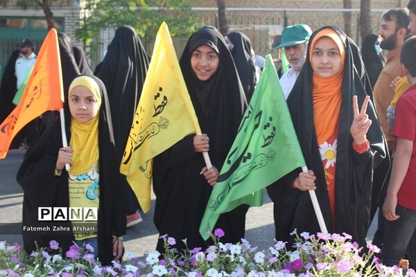 کاروان شادی و جشن پیاده‌روی غدیر تا ظهور در سمنان