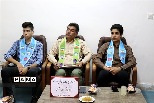 نخستین جلسه مجمع اعضا و مربیان سازمان دانش آموزی