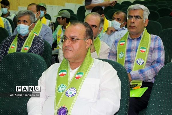 تجلیل از مربیان پیشتاز و فعالان سازمان دانش‌آموزی منطقه شبانکاره