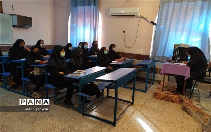 برگزاری طرح تعمیق و تثبیت یادگیری و جبران افت تحصیلی در مدارس متوسطه آبادان