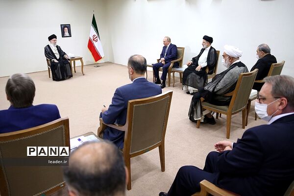 دیدار رئیس‌جمهوری روسیه با رهبر انقلاب اسلامی