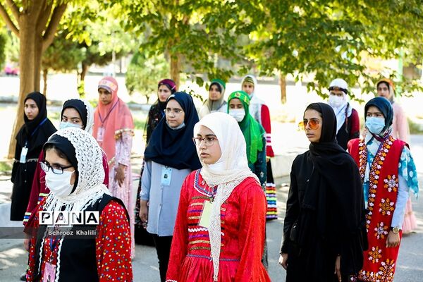برگزاری کلاس‌ها و دوره‌های آموزشی ویژه دانش‌آموزان عشایر کشور در اردوگاه ثامن الحجج مشهد مقدس