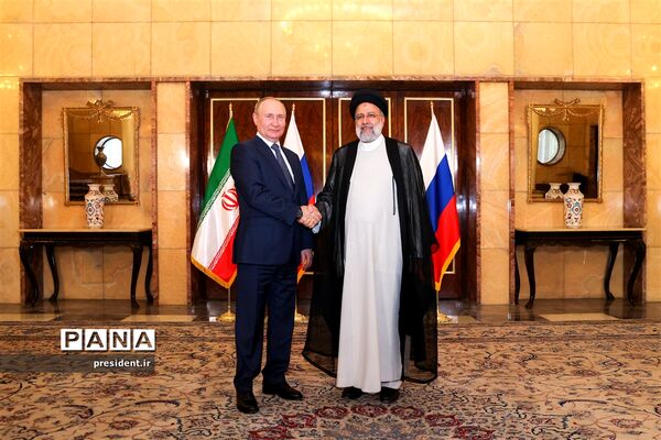 دیدار ولادیمیر پوتین با آیت‌الله رئیسی