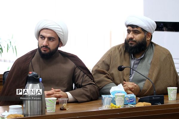 نشست مسئولان اتحادیه انجمن‌های اسلامی  در سازمان دانش آموزی کشور