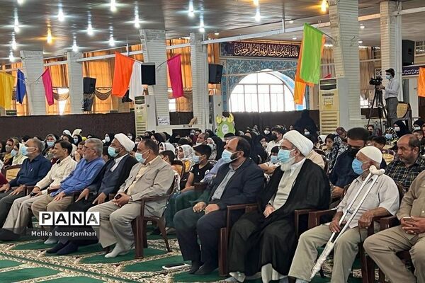 جشن بزرگ دانش آموزان طلایه دار غدیر در بوشهر