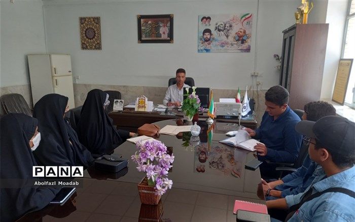 تشکل‌های سازمان دانش‌آموزی کاشمر از پیشروهای سازمان دانش‌آموزی استان هستند