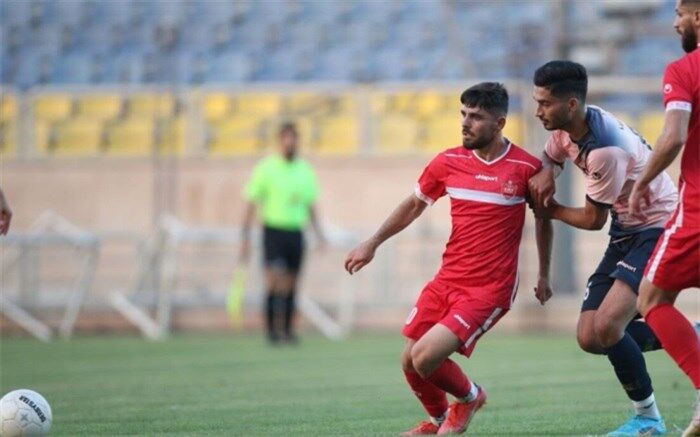 ضیا عربشاهی: رضا درویش دست دلالان را از باشگاه پرسپولیس کوتاه کرد