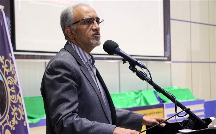 انس با شهدا موجب ایمنی در برابر آسیب‌های فضای مجازی است