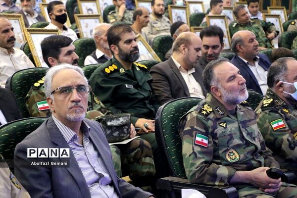 یادواره شهدای نیروی زمینی ارتش در قم-1