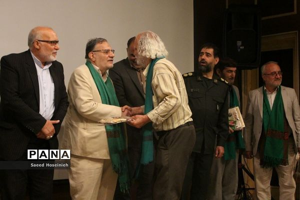 برگزاری همایش مدیران هیات مذهبی و شهدای سادات در قم