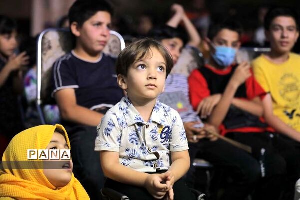 استقبال شهروندان کرجی از نمایش «آش سنگ»