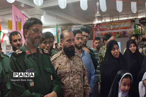 برپایی نمایشگاه اسوه بسیج در زاهدان