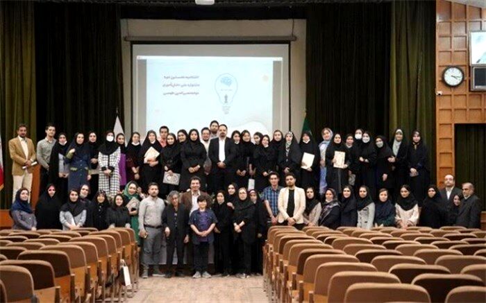 یادگیری فقط تئوری خواندن نیست، بلکه تحقیق و پژوهش نیز لازمه آن است