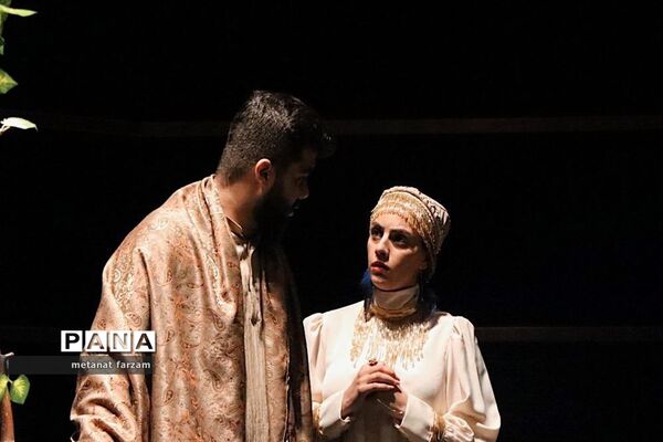 کنسرت نمایش شبنم عشق، در فرهنگسرای کوثر دماوند