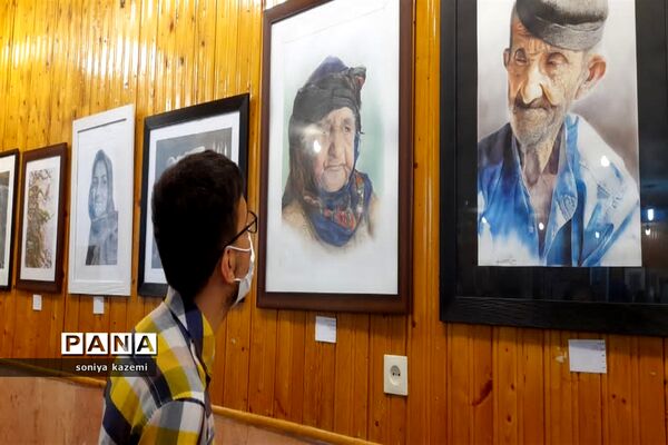 نمایشگاه هنرهای تجسمی در ساری