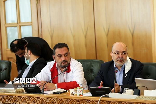 جلسه بررسی طرح‌های توسعه‌ای شهرهای آبادان و خرمشهر