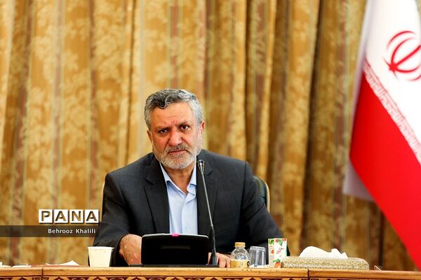 جلسه بررسی طرح‌های توسعه‌ای شهرهای آبادان و خرمشهر
