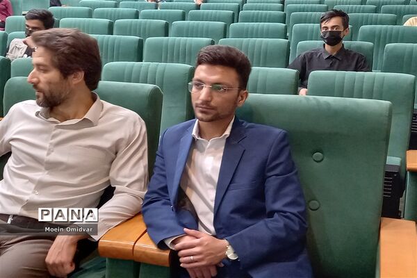 اجلاسیه مجلس دانش‌آموزی کاشمر