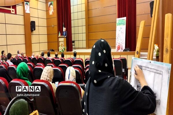 همایش تجلیل از دانش‌آموزان و دانشجویان تحت پوشش بنیاد خیریه امام علی (ع) رباط کریم