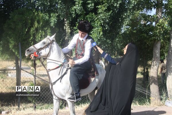 جشنواره بازی‌های بومی محلی دانش‌آموزان مدارس عشایری استان قزوین