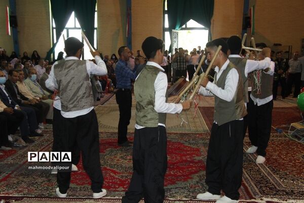 جشنواره بازی‌های بومی محلی دانش‌آموزان مدارس عشایری استان قزوین