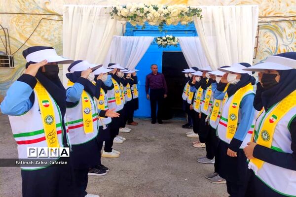 مراسم تجلیل از تلاشگران ماندگار ۳ در آموزش و پرورش امیدیه
