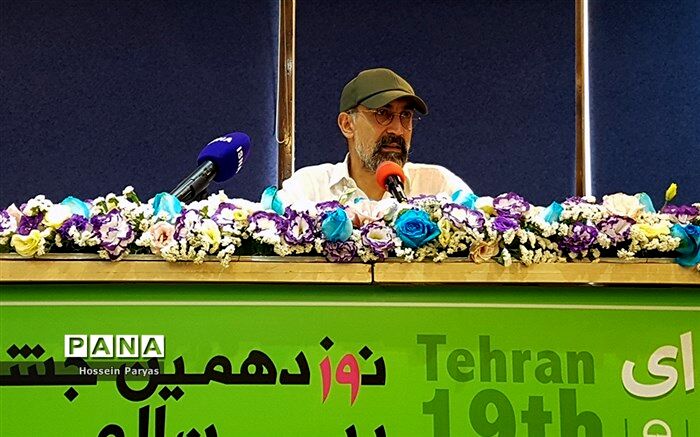 هادی حجازی‌‌فر:  100 اثر برای رقابت در جشنواره در 2 هفته نخست جشنواره عروسکی ثبت‌نام کردند