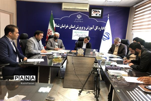 ابلاغ حکم ریاست شورای برنامه‌ریزی سازمان دانش‌آموزی استان به مدیرکل آموزش و پرورش