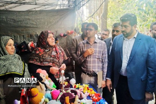 برگزاری نمایشگاه اشتغال و کار آفرینی روستایی در قرچک