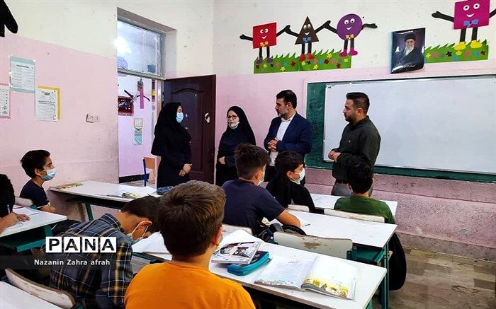 اجرای  طرح تعمیق و تثبیت یادگیری و جبران اُفت تحصیلی در شهرستان شاهین‌شهر/ فیلم