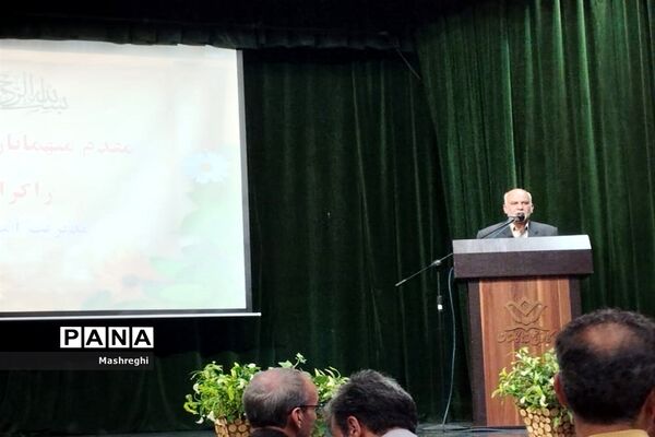 مراسم معارفه سرپرست جدید آموزش و پرورش شهرستان کاشان