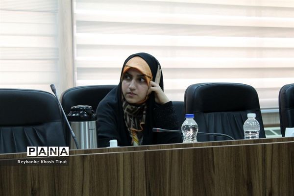 جلسه دانش‌آموزان مجلس دانش آموزی شهر تهران