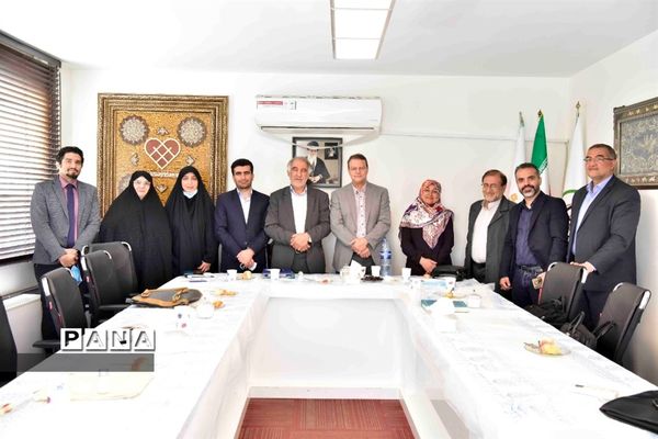 نذر تخصص و غربالگری دانش‌آموزان