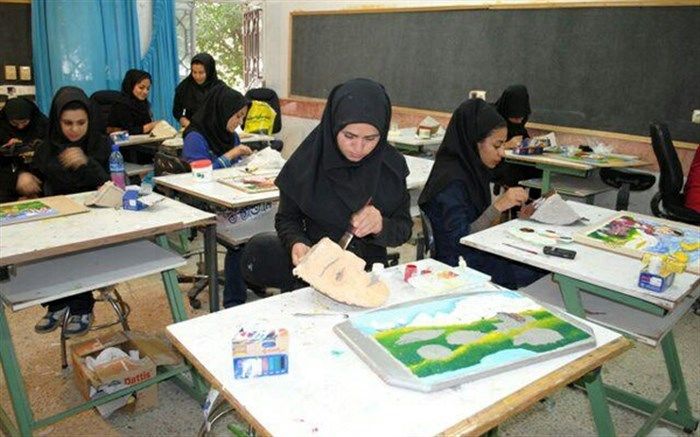 آموزش و فعالیت‌های دانش‌آموزان در مرکز آموزش فنی و حرفه‌ای /فیلم