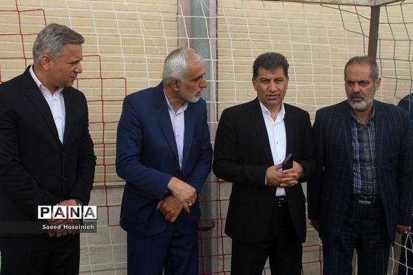 آیین بهره‌برداری از زمین ساحلی آموزشگاه محمدی کاشانی قم