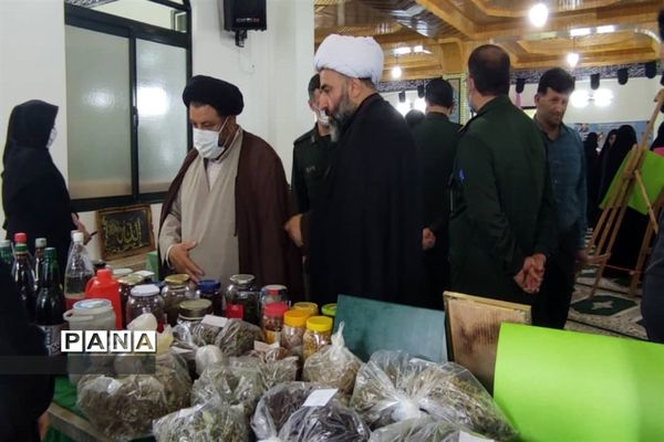 ‌نمایشگاه اسوه حوزه‌ مقاومت بسیج چمستان